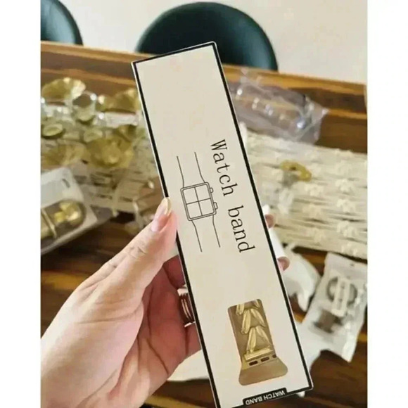 Stylish Stainless Steel Apple Watch Band - Picture 6 of 7